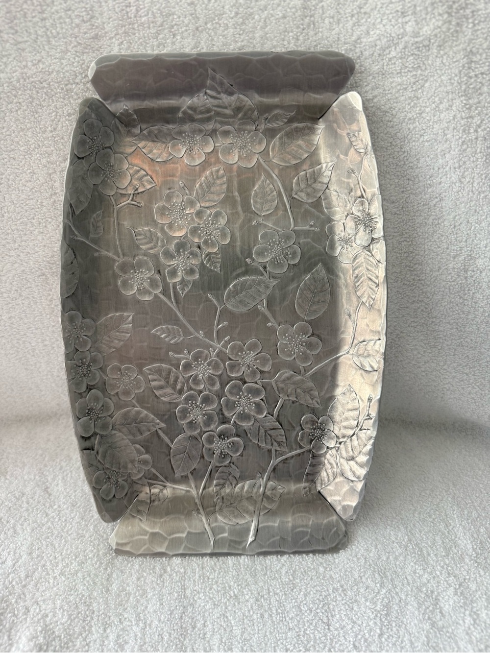 Wendell August Forge Embossed Floral Metal Serving Tray - Picture 7 of 7